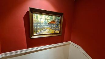 Cat Cat Galerie d'Art