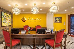 Cat Cat Galerie d'Art