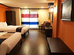 Cat Cat Galerie d'Art