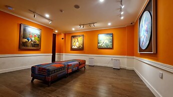 Cat Cat Galerie d'Art