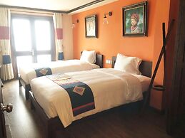 Cat Cat Galerie d'Art