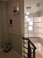 Luxury Villa at Mariveles Bataan, Philippines, Ph