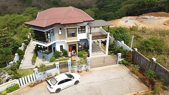 Luxury Villa at Mariveles Bataan, Philippines, Ph