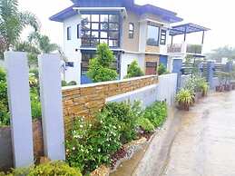 Luxury Villa at Mariveles Bataan, Philippines, Ph