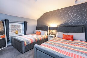 Private Garden Rooftop Terrace With hot tub