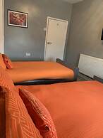 Private Garden Rooftop Terrace With hot tub