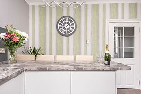 Private Garden Rooftop Terrace With hot tub