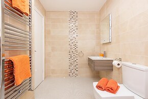 Private Garden Rooftop Terrace With hot tub