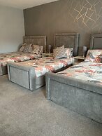 Private Garden Rooftop Terrace With hot tub