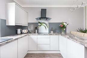 Private Garden Rooftop Terrace With hot tub