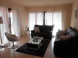 Appartement Direct on the Golf Course and Swimmingpool