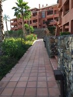 Appartement Direct on the Golf Course and Swimmingpool