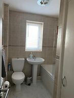 Riverside Park Ground Floor Apartment - St Neots