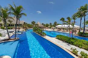 Luxurious Tulum Terrazas 2-bedroom Condominiuml