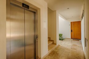 Luxurious Tulum Terrazas 2-bedroom Condominiuml