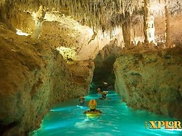 Luxurious Tulum Terrazas 2-bedroom Condominiuml
