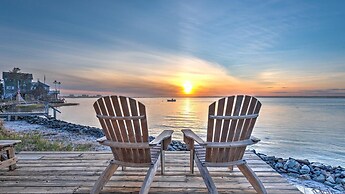 Bungalow 7 - 2br, Waterfront