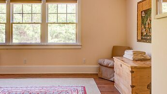 Traditional East Hampton Estate