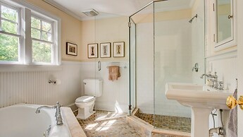 Traditional East Hampton Estate