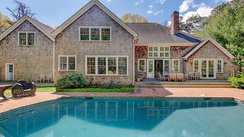 Traditional East Hampton Estate