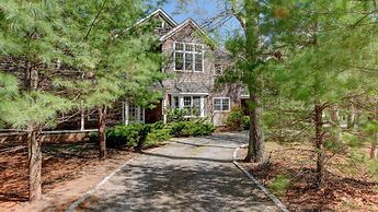 Traditional East Hampton Estate