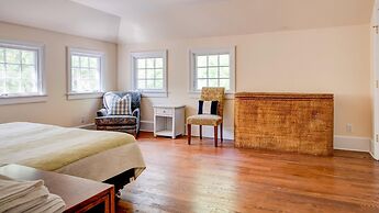 Traditional East Hampton Estate