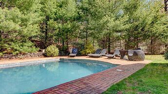 Traditional East Hampton Estate