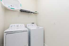 5 Bed Pool With Overflowing Spa In Champions Gate! 5 Bedroom Villa by 