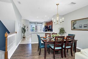 Pleasant and Spacious Town Home Near the Convention Center #3vc107