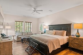 The Blowing Rock Manor