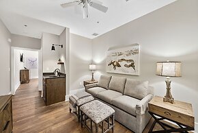 The Blowing Rock Manor