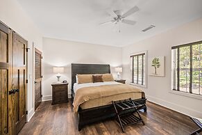 The Blowing Rock Manor