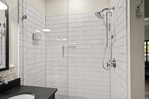 The Blowing Rock Manor