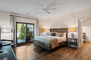 The Blowing Rock Manor