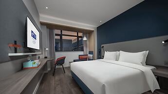 Holiday Inn Express Shanghai Qingpu New City by IHG