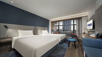 Holiday Inn Express Shanghai Qingpu New City by IHG