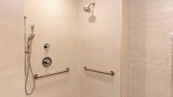 Holiday Inn Express & Suites Tijuana Otay by IHG