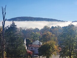 Glenwood Inn & Conference Center