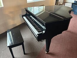 Glenwood Inn & Conference Center