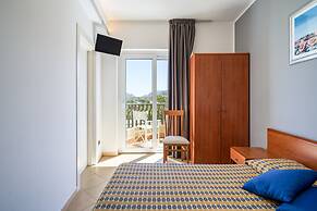 Carlton Hotel Riviera