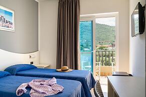 Carlton Hotel Riviera