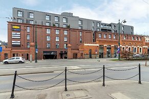 Browar Lubicz Apartments by Renters