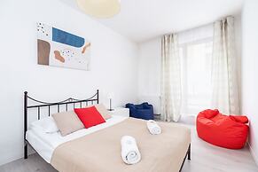 Browar Lubicz Apartments by Renters