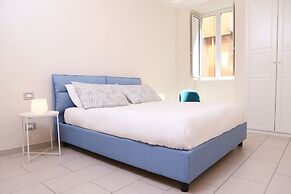 Shabby chic apartment in the city center