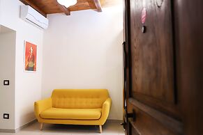 Shabby chic apartment in the city center