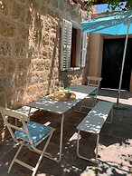 Hedera Estate, House Hedera VI