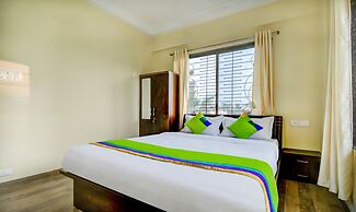 Treebo Sayaji Residency