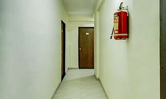 Treebo Sayaji Residency