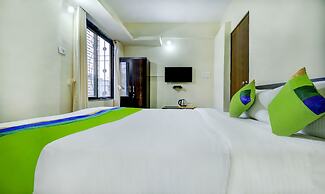 Treebo Sayaji Residency