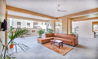 Treebo Sayaji Residency